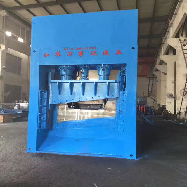 8000kN Hydraulic Gantry Shear With Air Cooling System For Steel Scrap Processing And Heavy Metal Recycling Plants