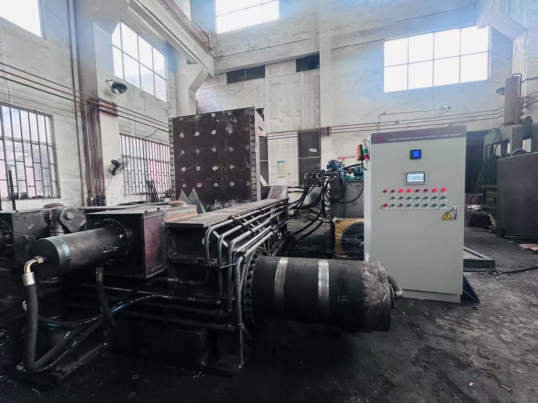 315 Ton Hydraulic Metal Baler Machine Y83/F-315 for Scrap Recycling