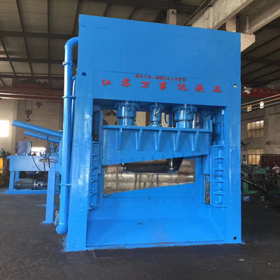Industrieel PLC-besturingssysteem voor scheermachines met 8000 mm laadbus voor schroothopen